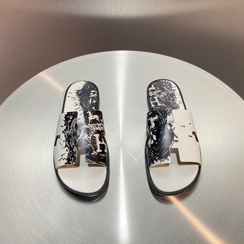 H**mes slippers